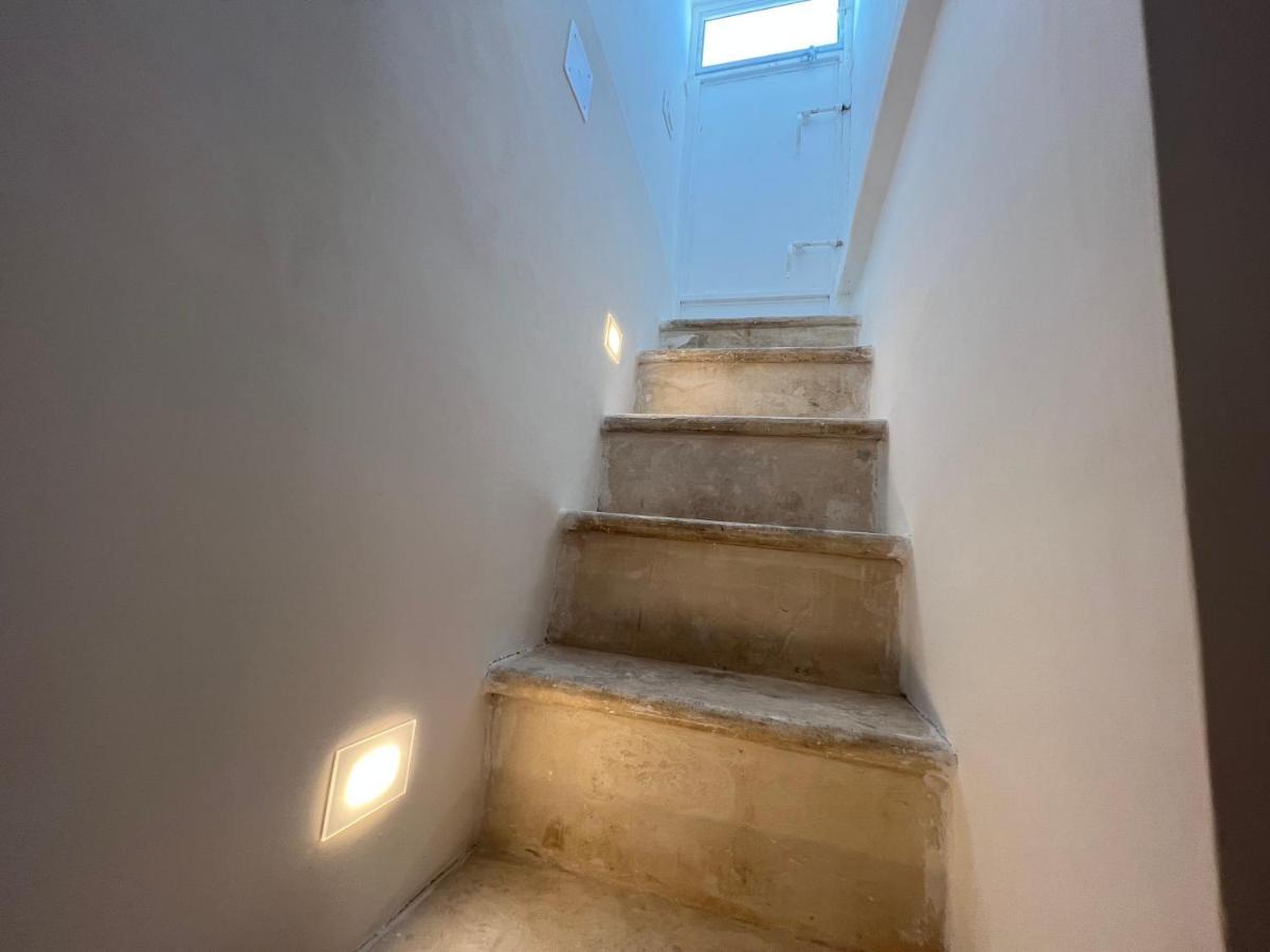 Zinzu - By Tripostuni Villa Buitenkant foto